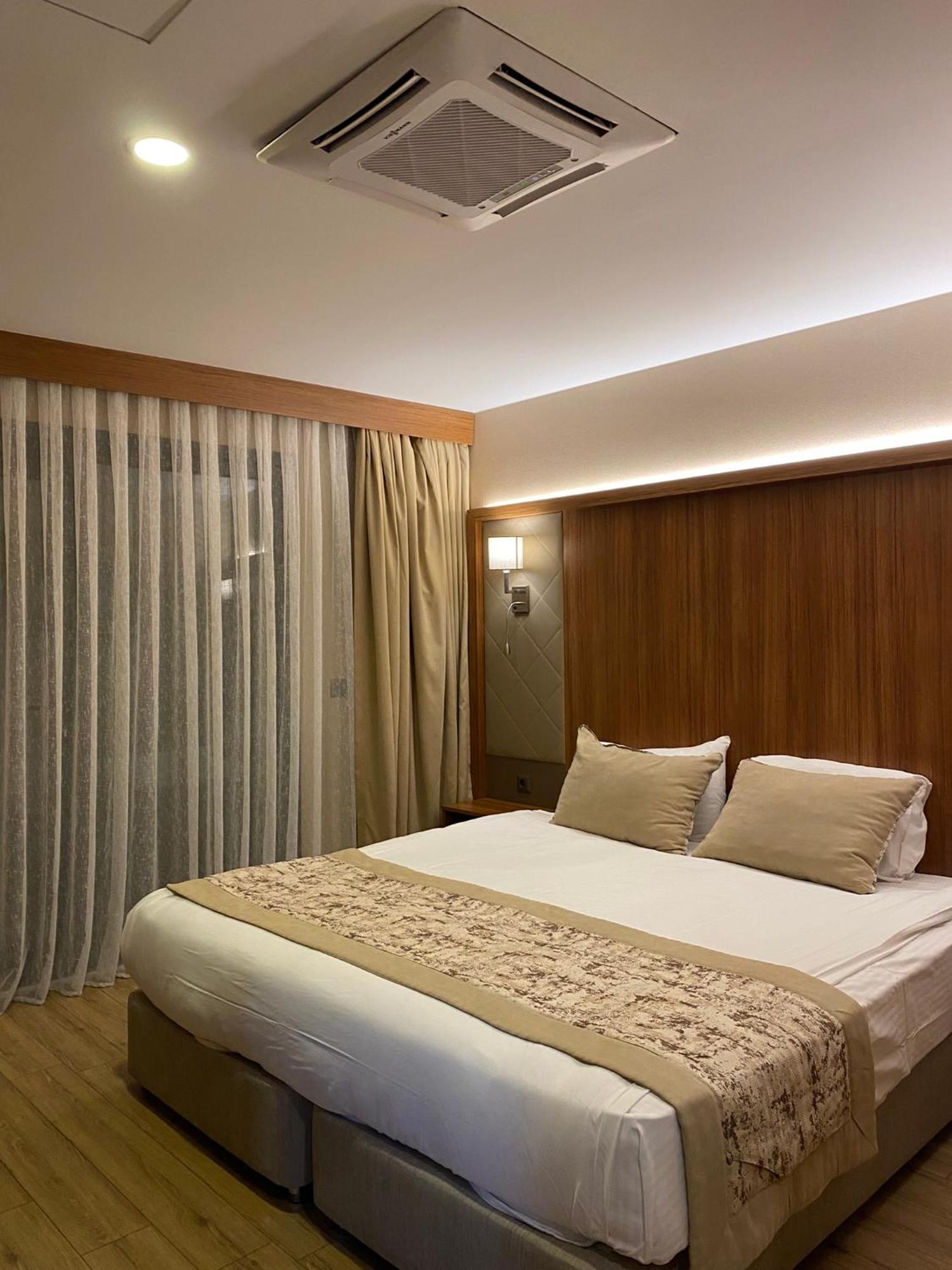 Istport Hotels Arnavutkoy Extérieur photo